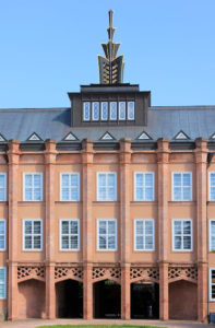 Neues Grassimuseum Leipzig, Fassade Querbau