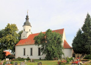 Merkwitz (Oschatz), Ev. Pfarrkirche