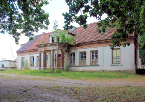 Nieder-Naundorf, Vorwerk, alter Saal