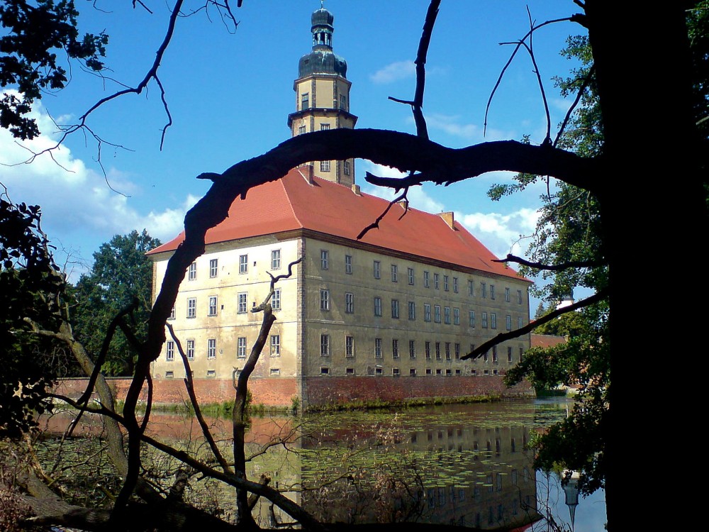 Schloss Reinharz (bei DessauRoßlau) › Landkreis Wittenberg, Sachsen