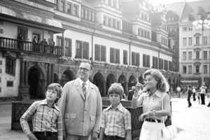 Die Familie Kohl bei einem Besuch in Leipzig 1975