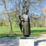 Zentrum-West, Clara-Zetkin-Denkmal