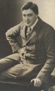 Walther Brügmann als junger Schauspieler der Städtischen Bühnen Leipzig (um 1909)