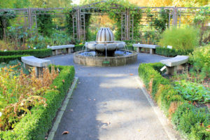 Friedenspark Leipzig - Apothekergarten