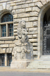 Neues Rathaus Leipzig, Leipziger Löwe