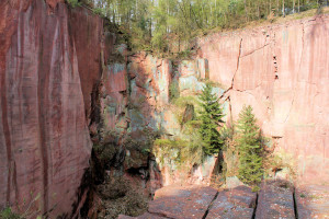 Ehem. Porphyr-Steinbruch auf dem Rochlitzer Berg